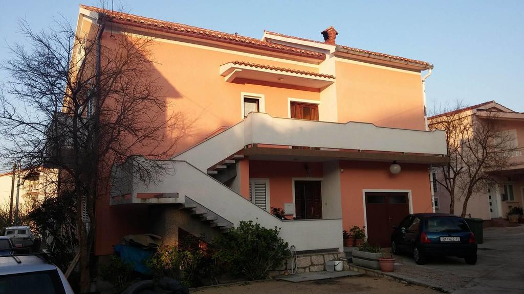 Apartment Martina Banjol Exterior foto
